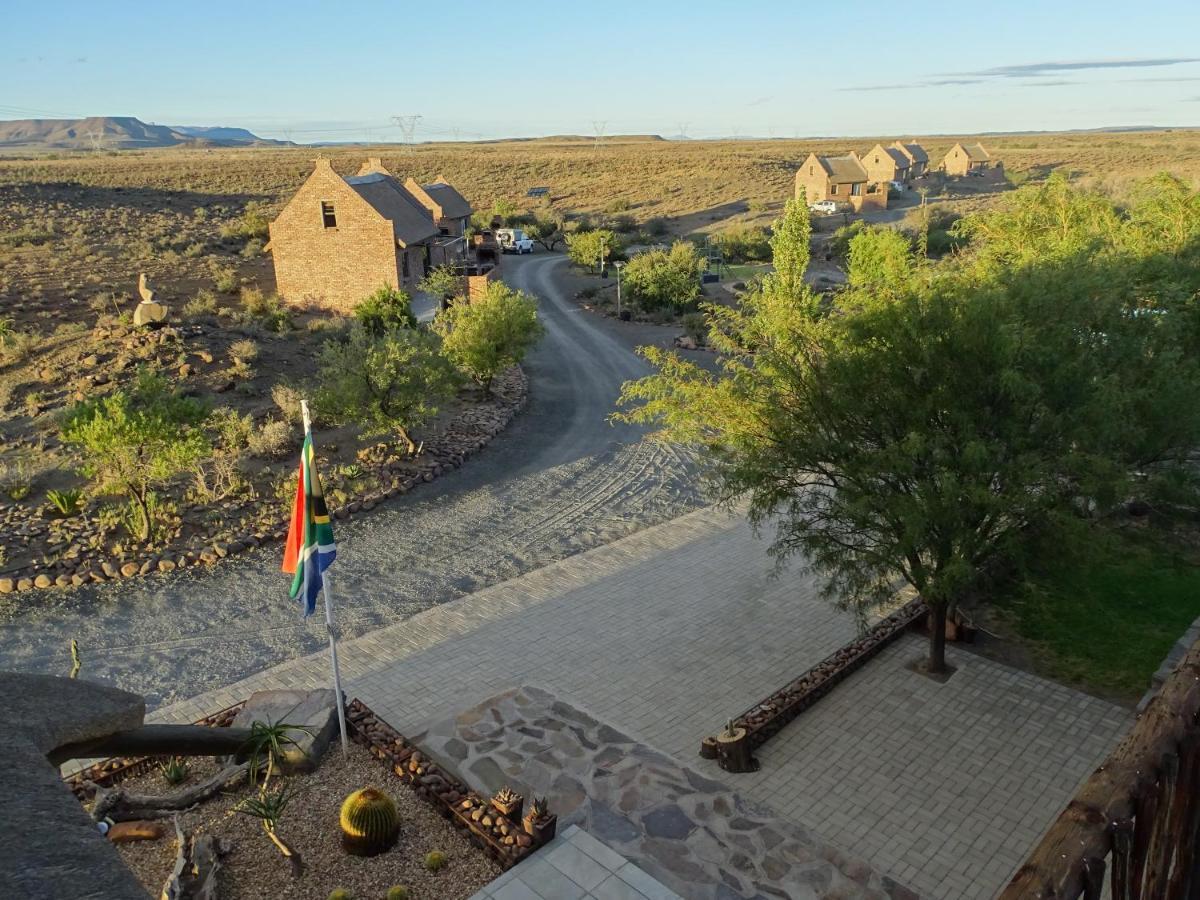 Teri-Lemveli Lodge Beaufort West Εξωτερικό φωτογραφία