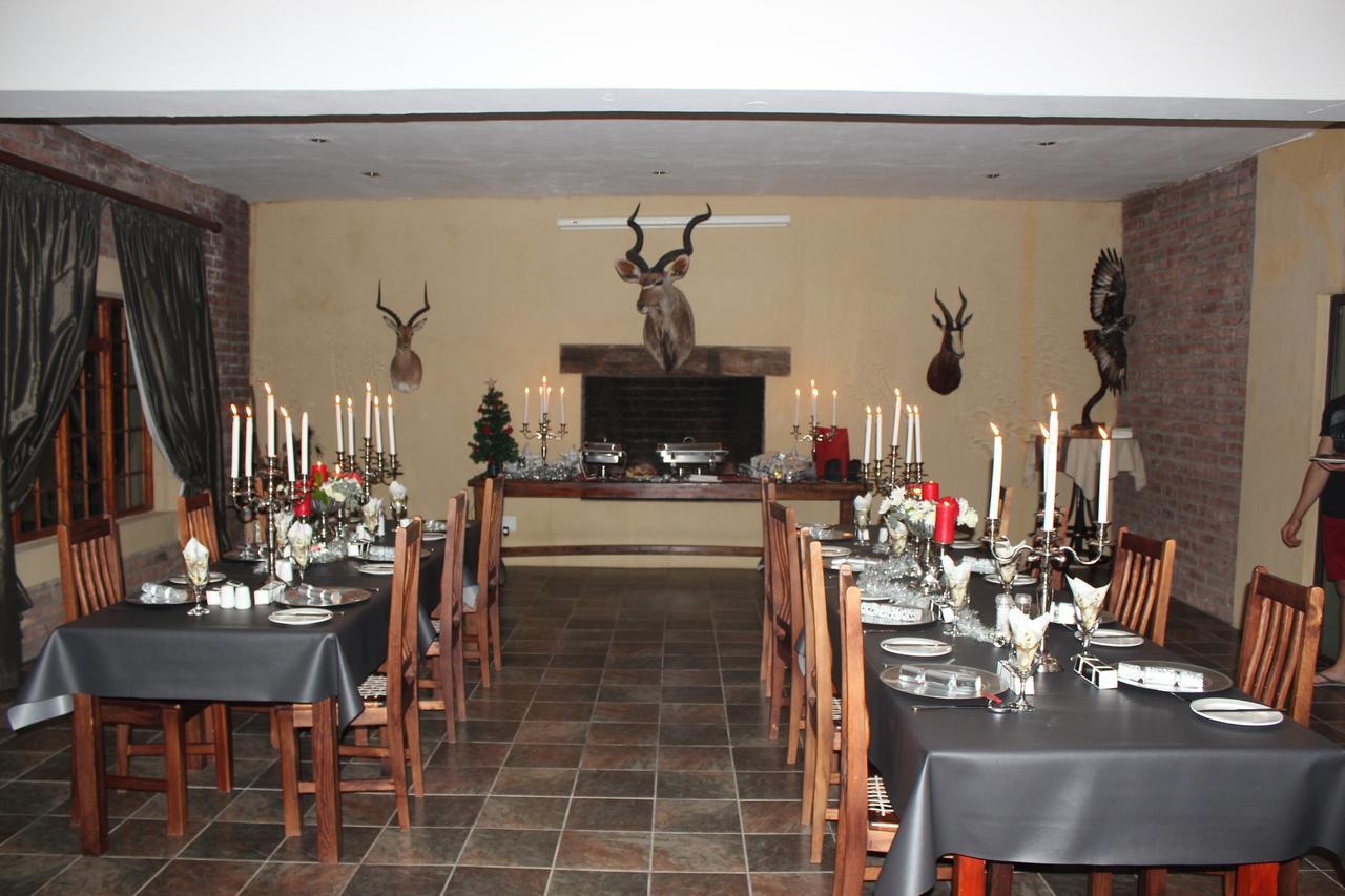 Teri-Lemveli Lodge Beaufort West Εξωτερικό φωτογραφία